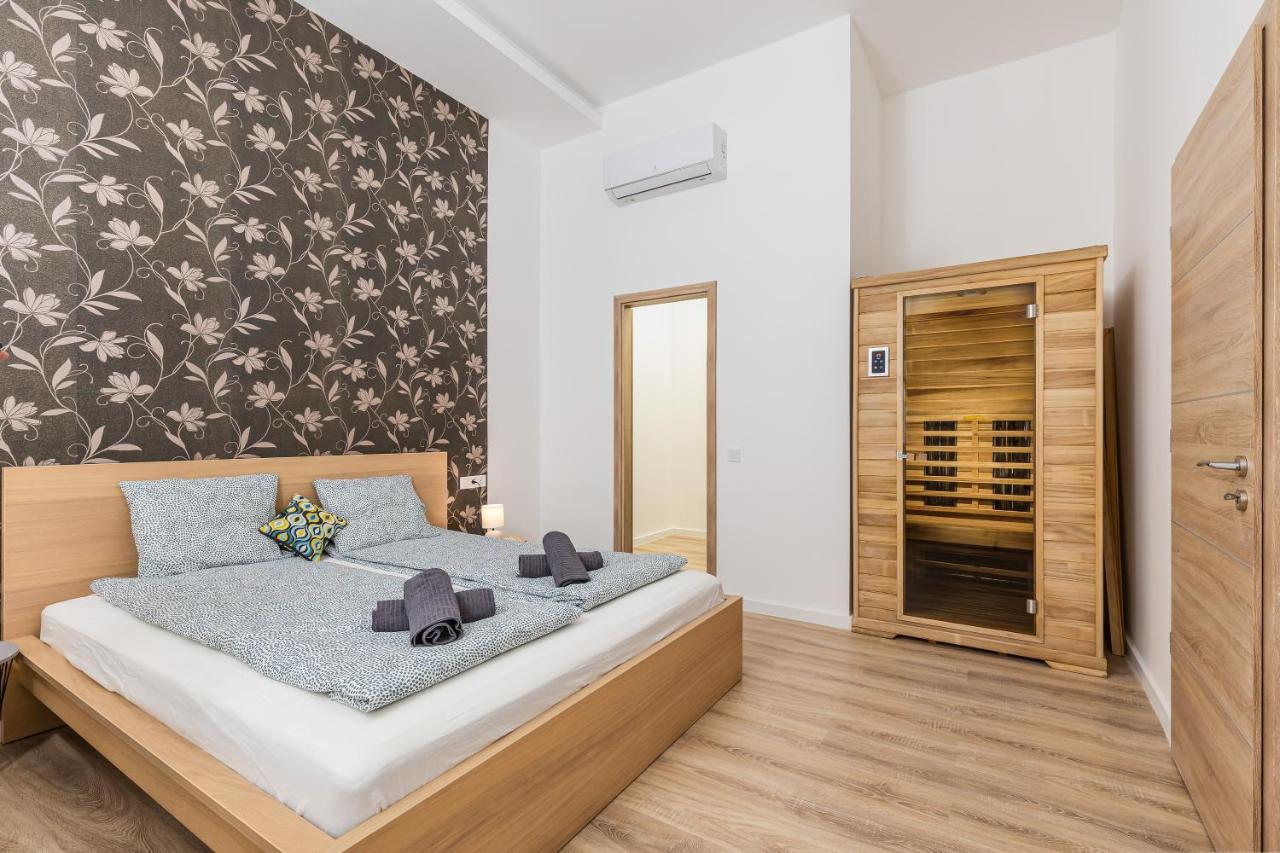 Kmety Deluxe Home With Sauna Boedapest Buitenkant foto