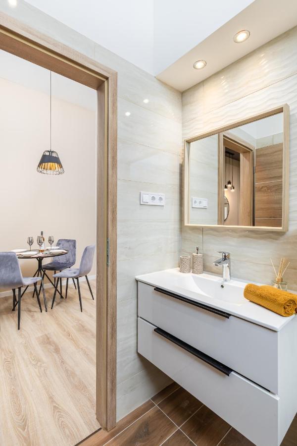 Kmety Deluxe Home With Sauna Boedapest Buitenkant foto